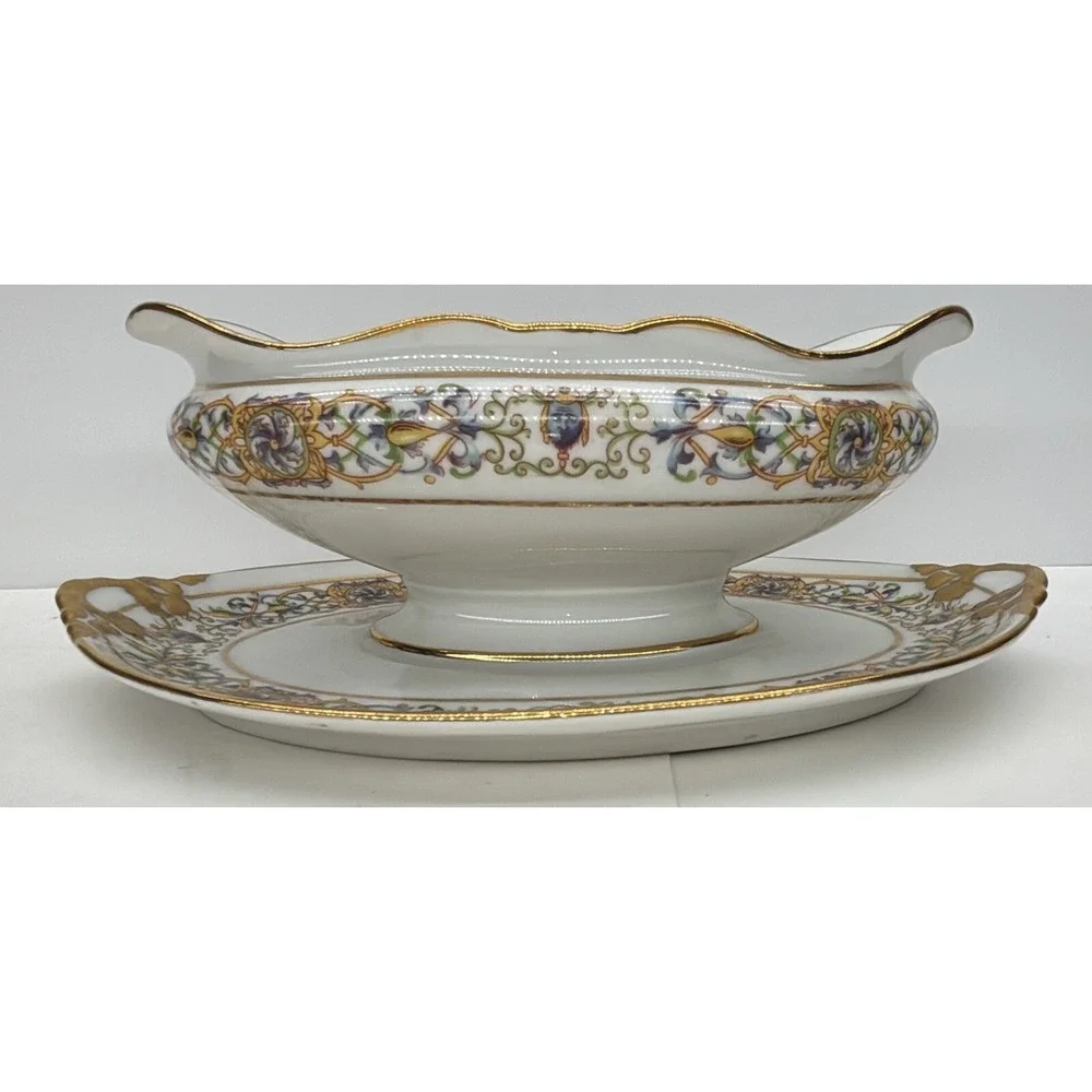 Wm. Guerin & Co Limoges Sauce/Gravy Boat‎ Attached Under Plate